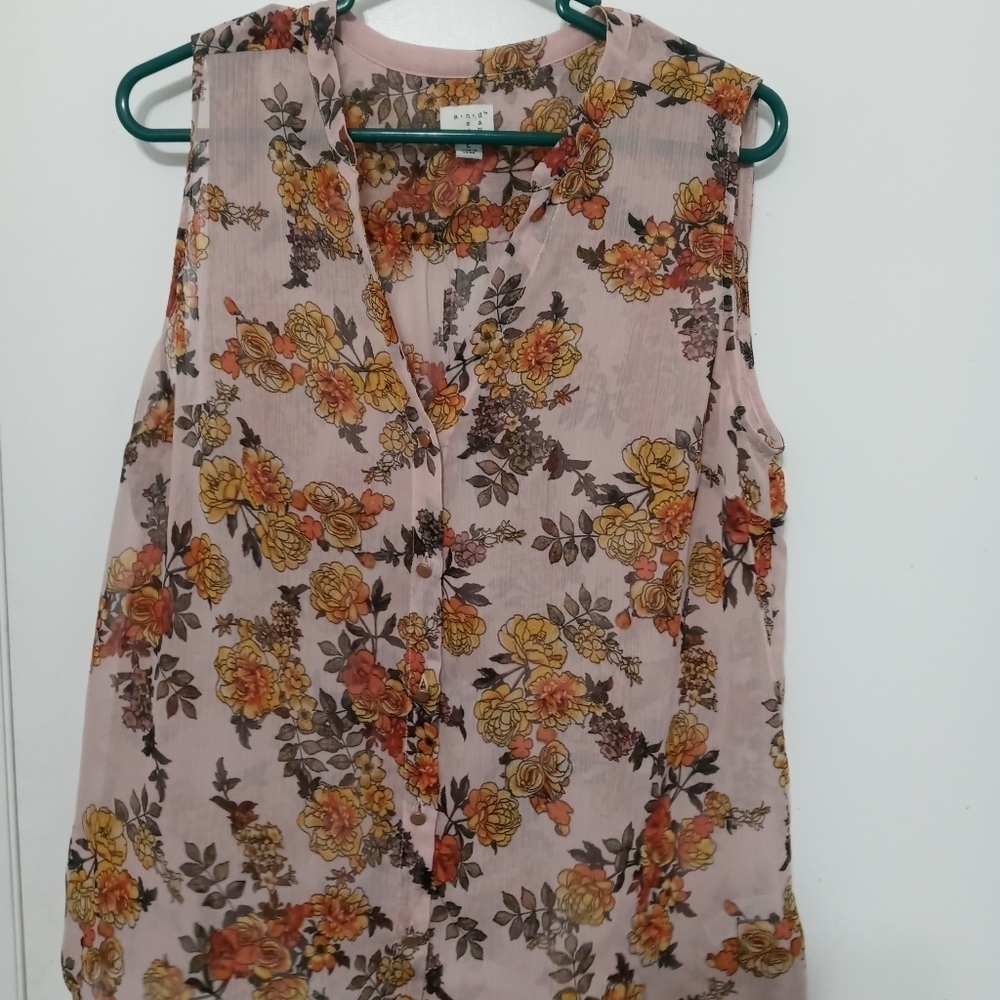 A New Day Floral Sleeveless Boho sheer Button down blouse